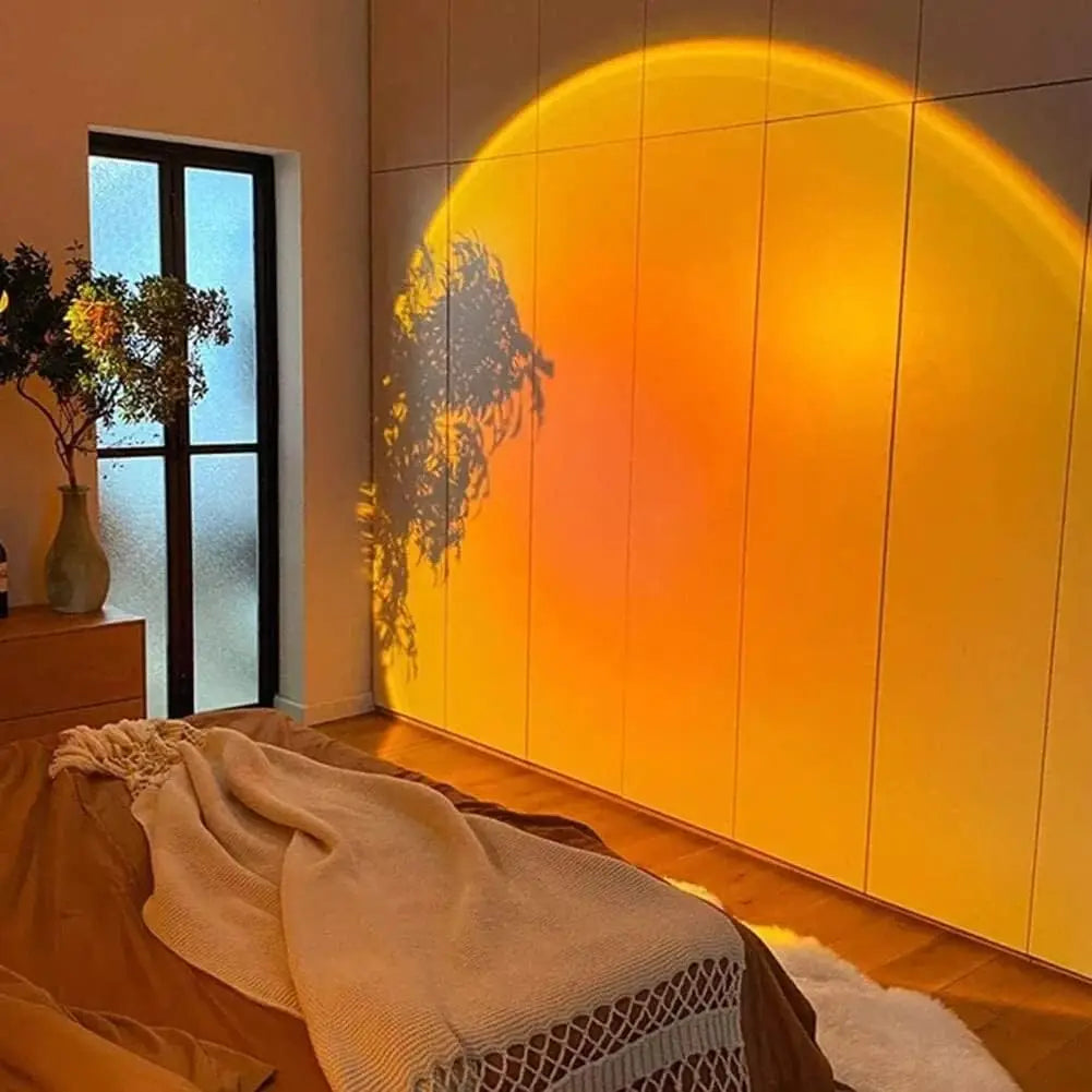 Sunset Projection Lamp — USB Ambient Mood Light with 180° Rotation